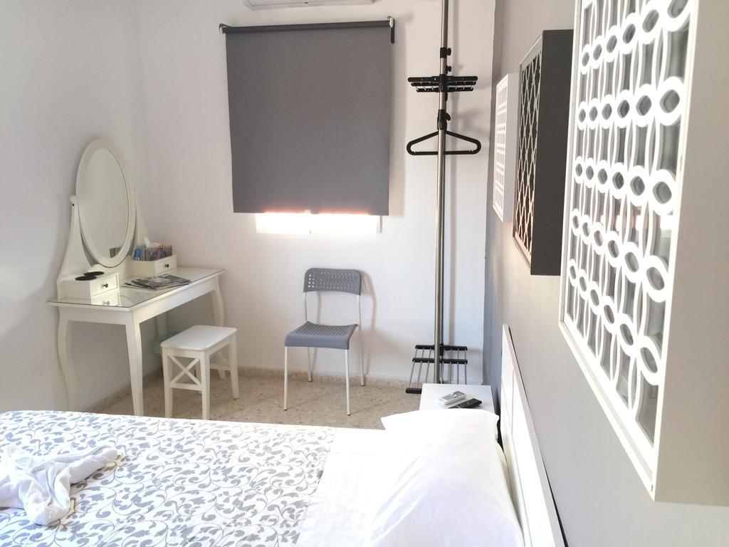 Pension Las Setas Sevilla Exteriör bild