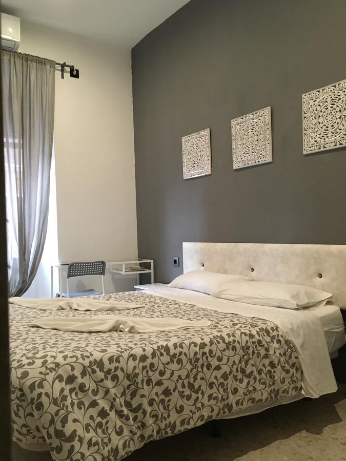 Pension Las Setas Sevilla Exteriör bild